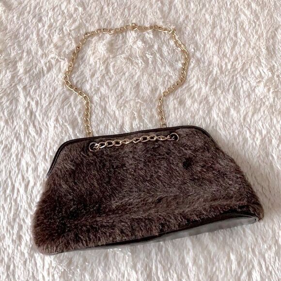 Victoria’s Secret fuzzy brown handbag with gold chain - Picture 2 of 16